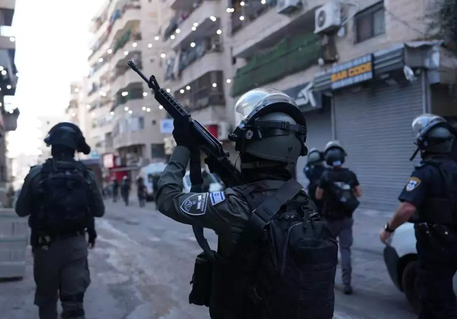 כוחות מג"ב פועלים נגד מיידי אבנים במזרח ירושלים (ארכיון). צילום: דוברות המשטרה כוחות מג"ב פועלים נגד מיידי אבנים במזרח ירושלים (ארכיון). צילום: דוברות המשטרה