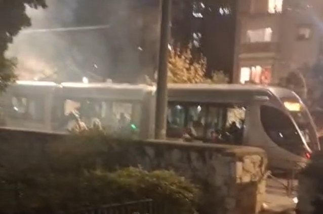 הנוסעים נמלטים | ירושלמים אונליין