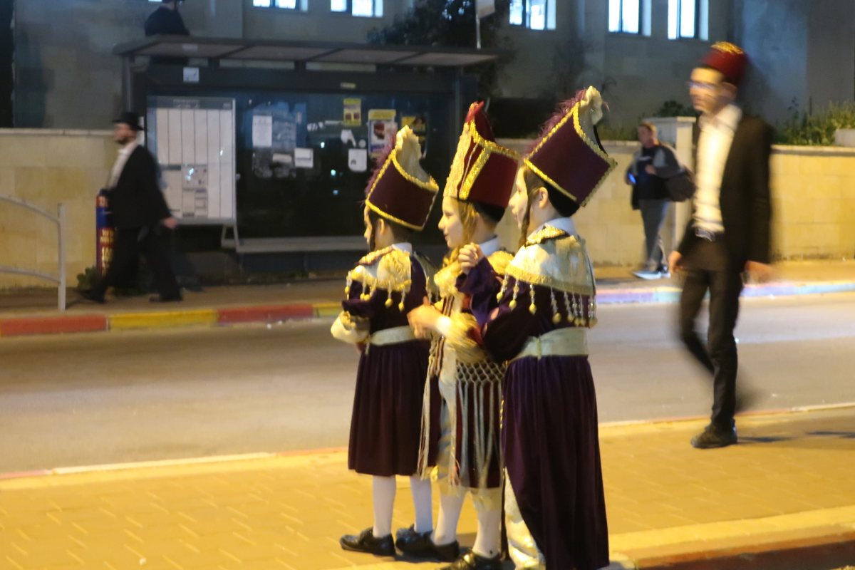 MICHAEL HATZALAM / Shutterstock.com