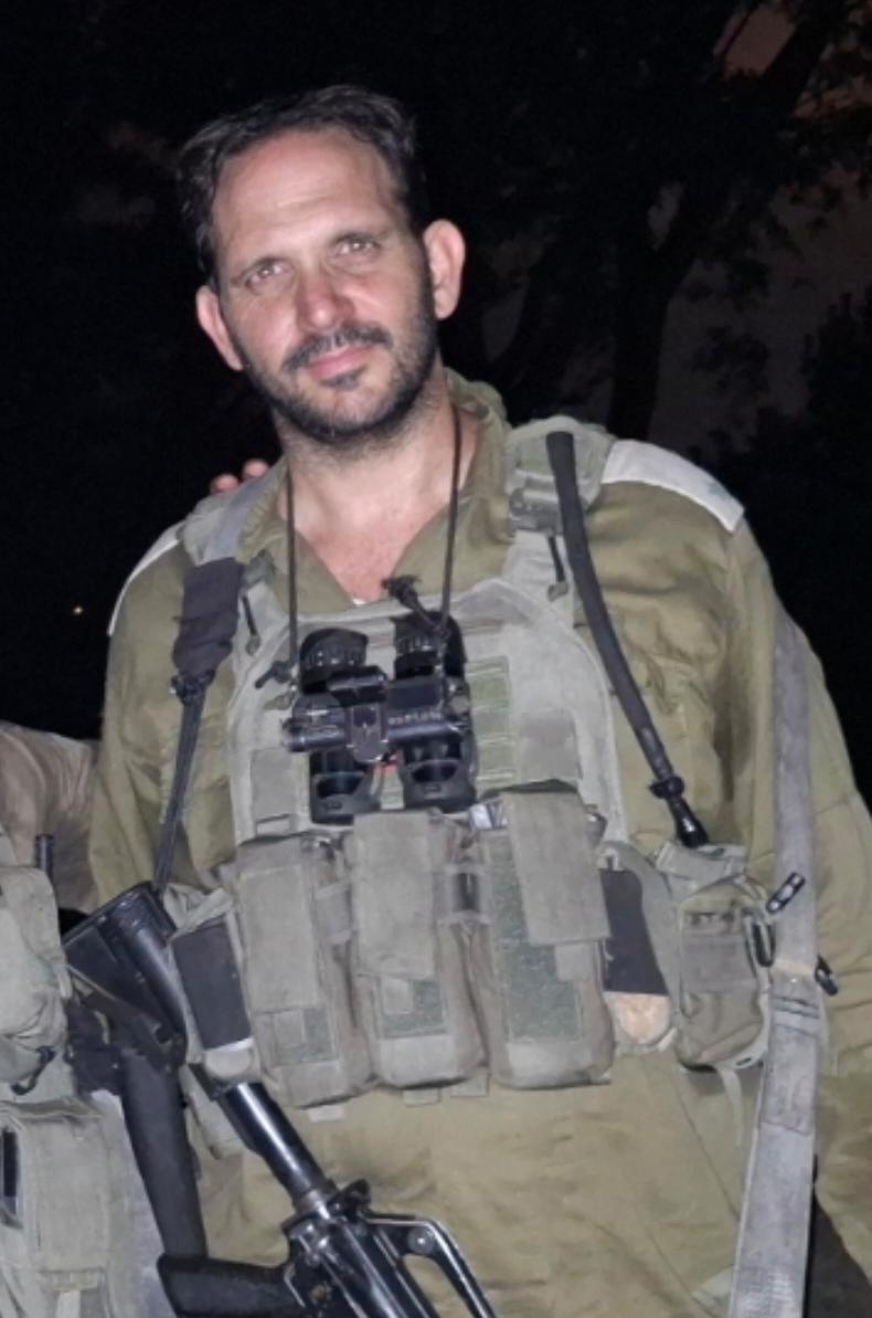 רס״ן במיל. גלעד אך, יו״ר תנועת מילואמניקים דור הניצחון | קרדיט: טנא תקשורת