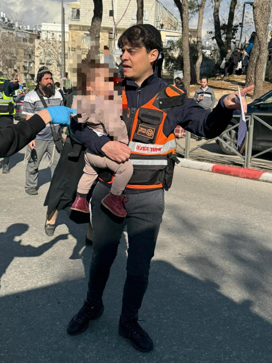 חילוץ הפעוטות | איחוד הצלה