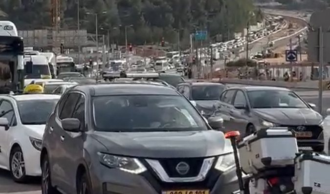 פקקי הענק בצומת רמות | עדכוני רמות