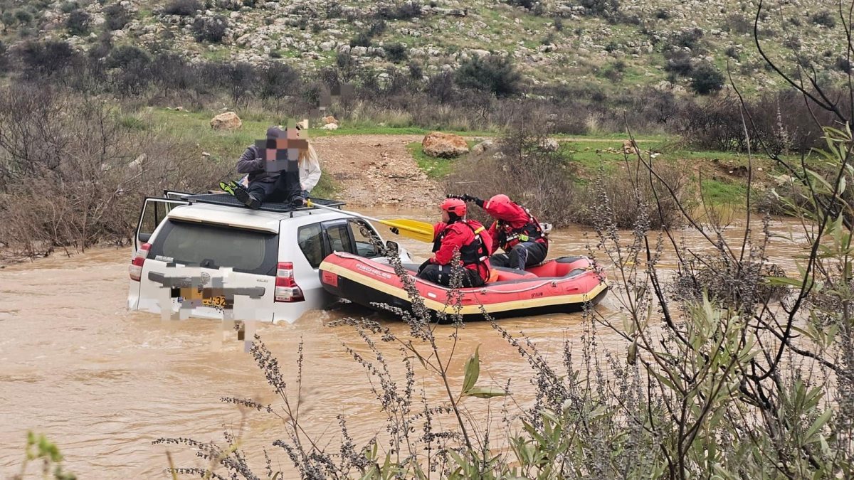 הלכודים בנחל שילה | דוברות כב"ה