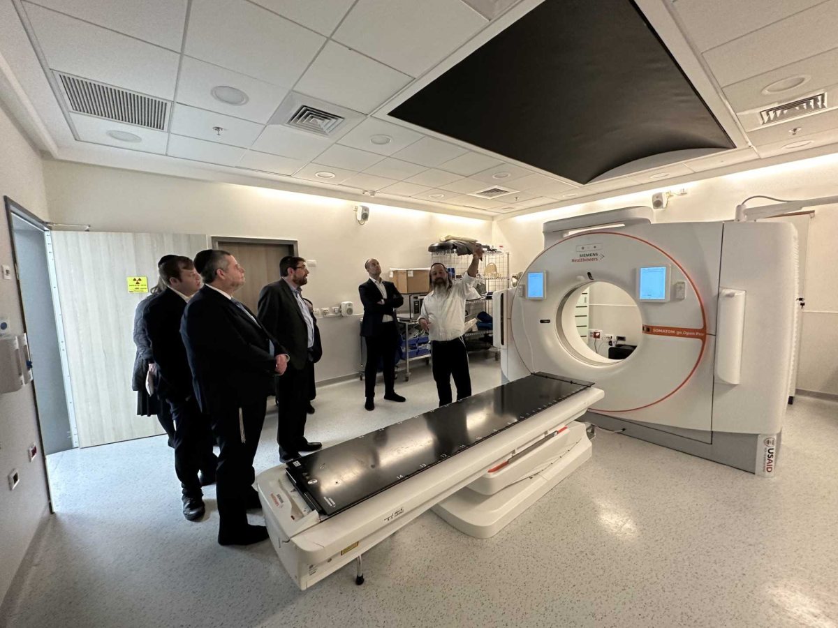 בביקור הרופאים | שערי צדק