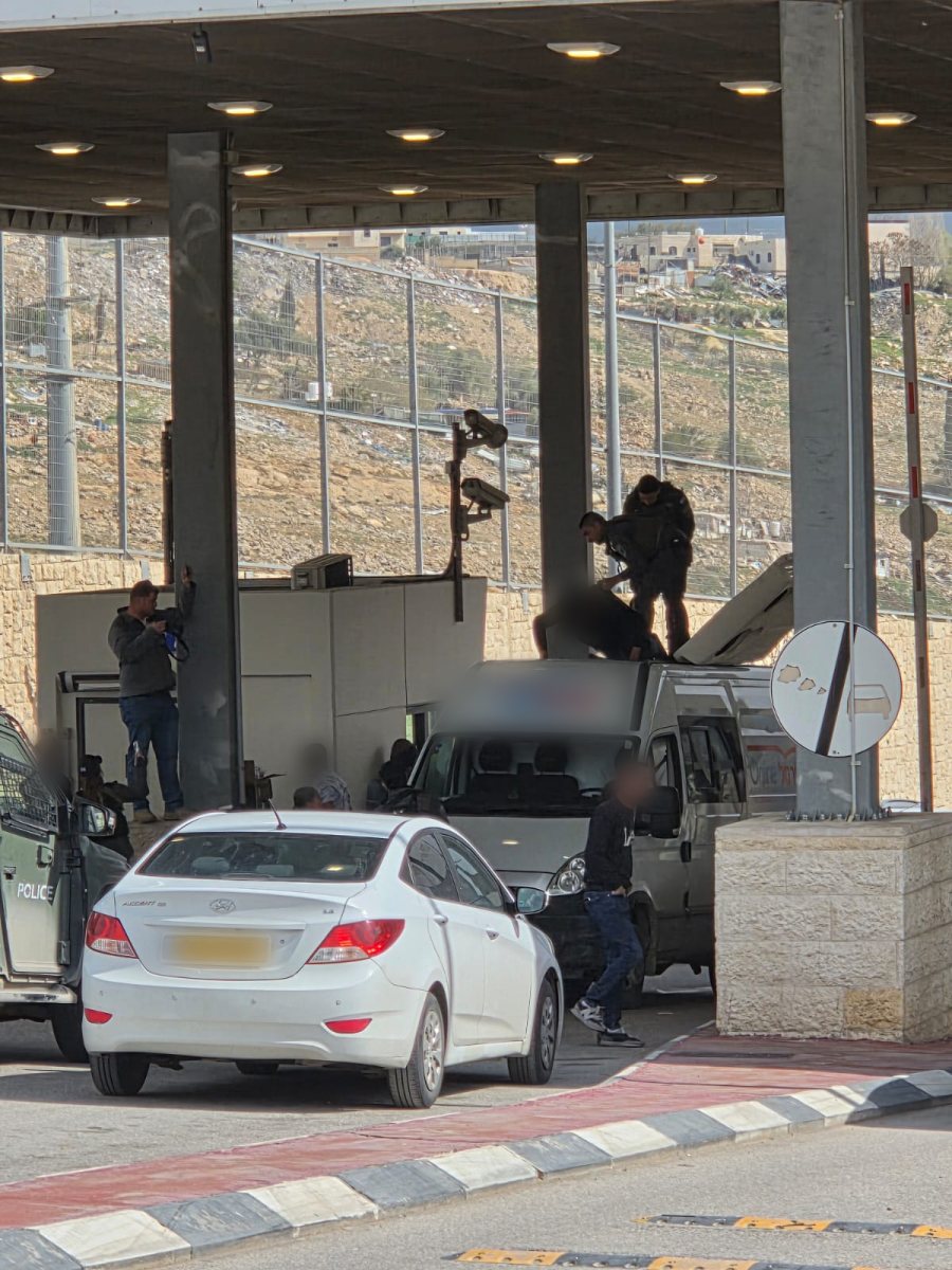 רכב המשלוחים במעבר | דוברות המשטרה