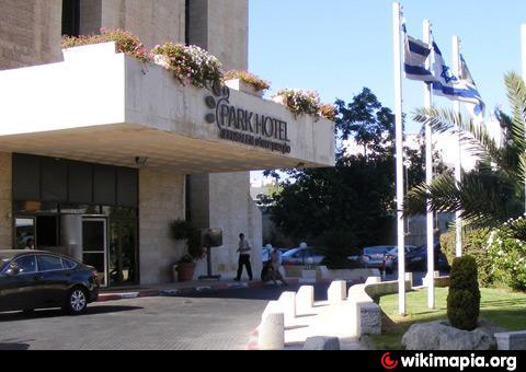 המלון ממנו יודו האבנים | ויקיפדיה