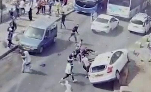 תיעוד הלינץ' | מתוך סרטון המשטרתי