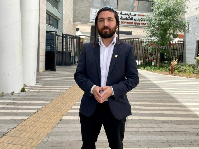 ח"כ סוכות על רק בית ספר במזרח ירושלים | דוברות השר