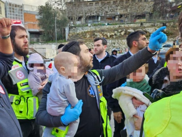 פינוי הפעוטות | צוות הצלה