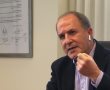 היום: ראש העיר ישיב תשובות הלכתיות לצד הרבנים