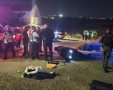  תיעוד האופנוע שננטש והבגדים של אחד הפצועים בסמוך מאוד לביתו של ראש המועצה | גבעת זאב אונליין