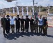 מצווים ועושים: חסידי ויזניץ יצאו לשמח את חיילי צה"ל בשטחי הכינוס (וידאו)