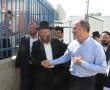 קהילת 'בני פנחס' חגגה בחתונת בת הרב צוקר; ראש העיר התקבל בחמימות
