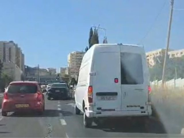 רכב המשלוחים התקוע | עדכוני רמות