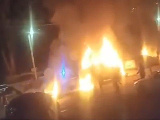 הצתת כלי רכב בשמעון הצדיק. פרסום לפי סעיף 27א לחוק זכויות יוצרים