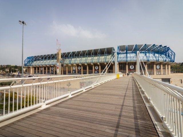 אצטדיון טדי |   yosefus / Shutterstock.com
