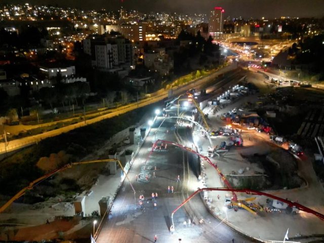 הגשר שהוקם בן לילה | דוברות עיריית ירושלים