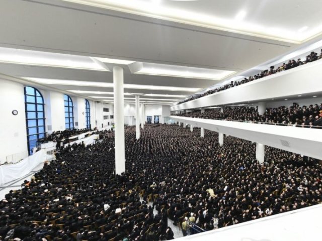 פורים תשפ"ג בחצר גורצילום: שוקי לרר