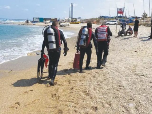הצוללנים מגיעים | כבאות והצלה