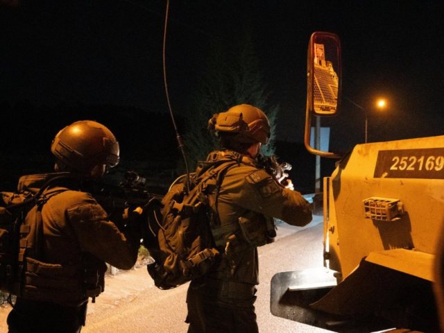 המצוד אחר המחבל. צילום: דובר צה"ל