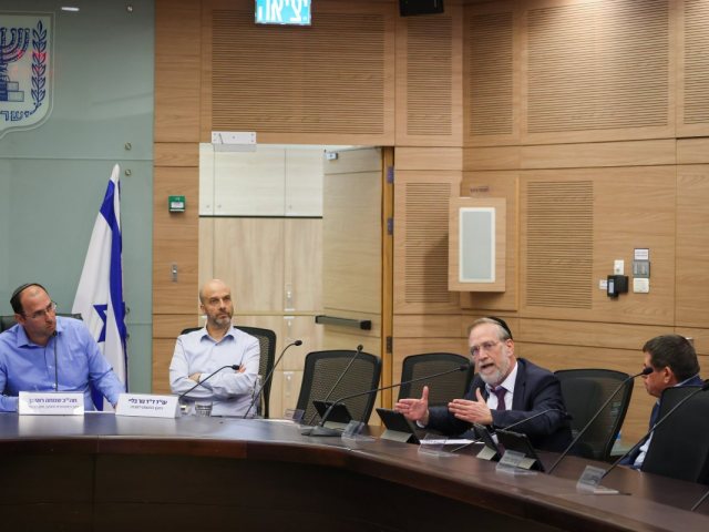ח"כ פינדרוס בדיון | דוברות הכנסת