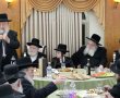 עם רב העיר וראש הישיבה: שמחת בר המצווה לנין ה'פני מנחם' (וידאו)