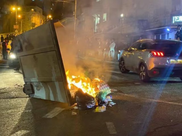 הפח שהוצת ופגע באשה | דוברות המשטרה