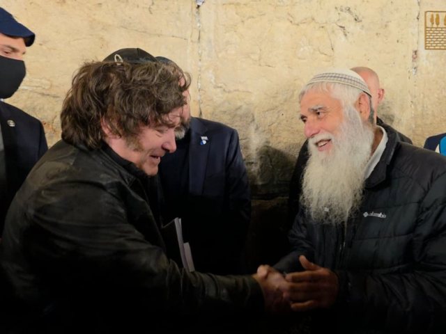 האפר הקדום מתקופת בית שני | הקרן למורשת הכותל