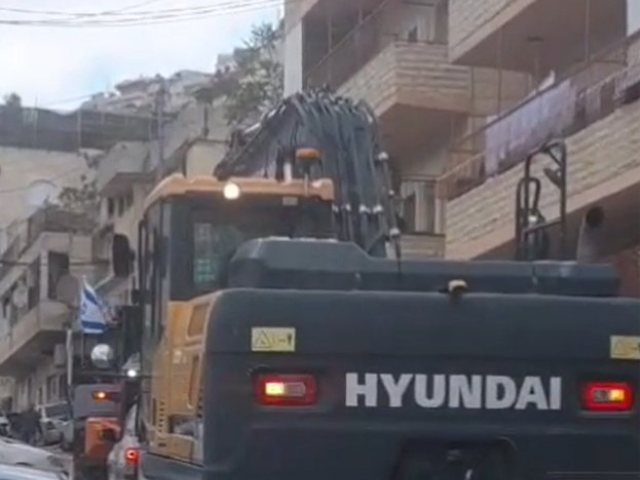 בדרך להריסה | שימוש לפי סעיף 27א