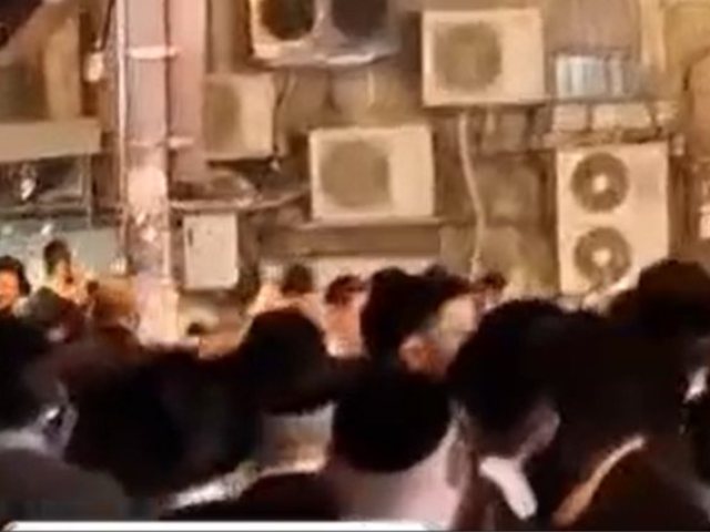 המהומות בבית ישראל | צילום: מ.ר.