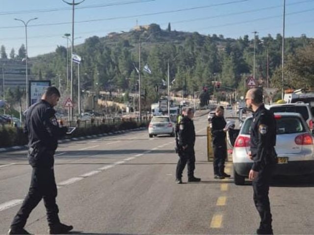פעילות המשטרה לאיתור שב"חים (צילום: דוברות המשטרה)