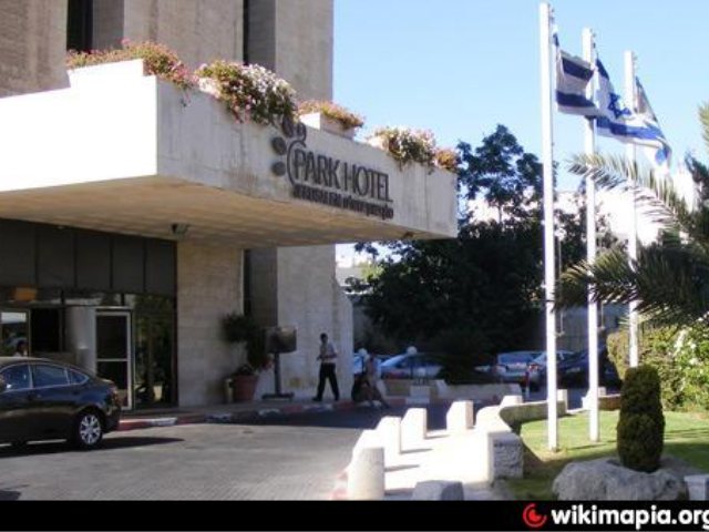 המלון ממנו יודו האבנים | ויקיפדיה