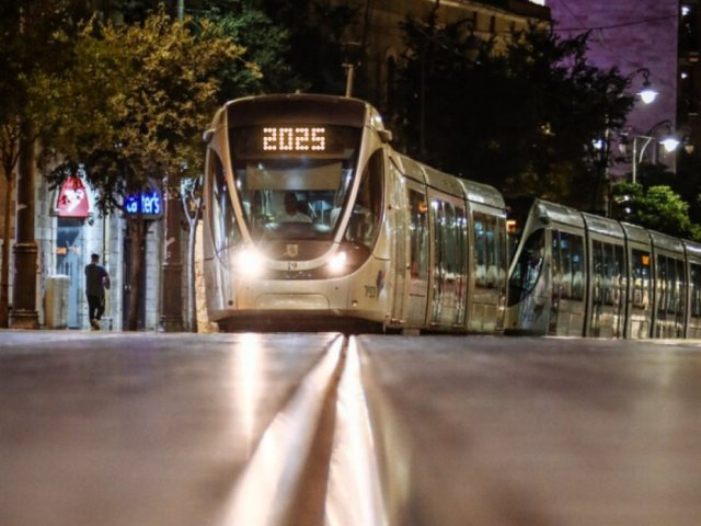 הרכבת הקלה | צילום כפיר