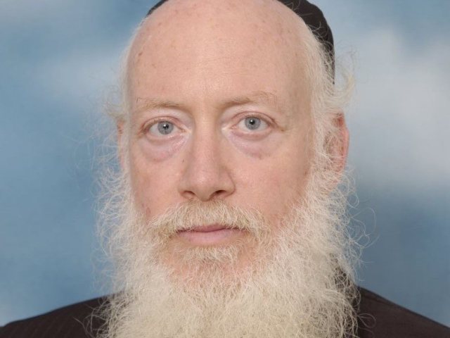 גם לעוד מותר לנהוג בצניעות. עו"ד יצחק פלבינסקי