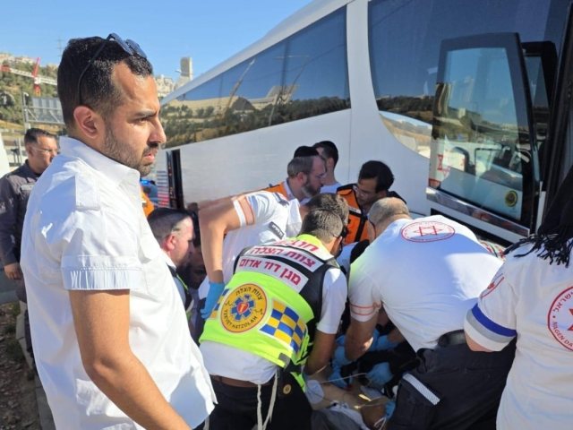זירת ההתמוטטות | צוות הצלה