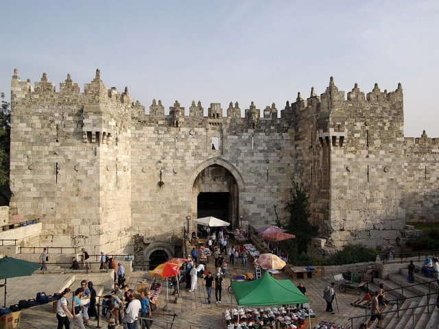 שער שכם. צילום: ברטהולד ורנר, מתוך אתר פיקיויקי