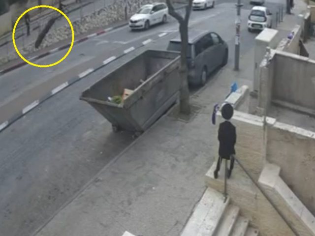 השבר צונח ממרום | מתוך התיעוד