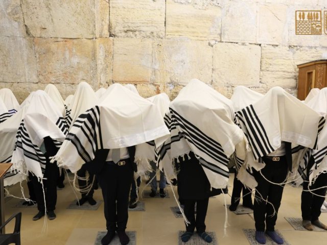 "מביך" | מעמד ברכת הכהנים היום בכותל
