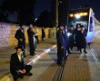 המפגינים ירדו לכביש והרכבת נעצרה: גם הערב - משתקים את מרכז בירושלים