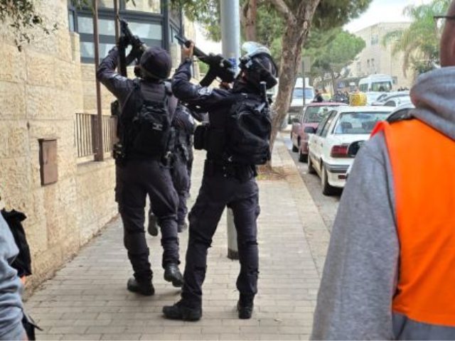 ירי בפסגת זאב. דוברות המשטרה