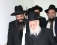 הגר"ש בצלאל שליט"א בישיבת אהל תורה. יעקב כהן