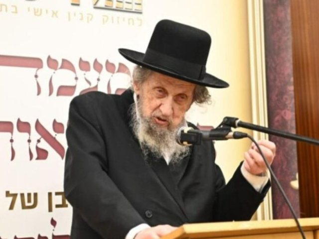 מרן ראש הישיבה הגאון רבי דב לנדאו. צילום: שוקי לרר