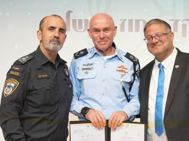 במרכז: מפקד מחוז ירושלים החדש | דוברות המשטרה
