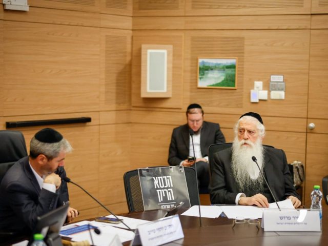 השר פרוש בכנסת | צילום: דוברות הכנסת, נועם מושקוביץ