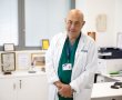 מחקר: עדשות מגע רבות עושות שימוש בחומרים מסרטנים (וידאו)