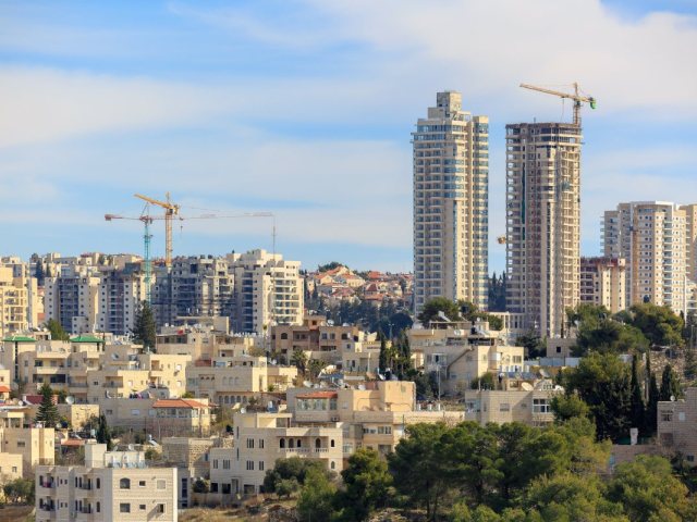 מגדלים בירושלים | אילסוטרציה שאטרסטוק