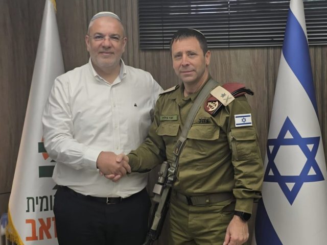 האלוף וראש העיר 