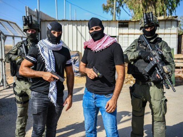 מסתערבים | משמר הגבול