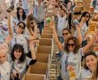 השבוע בבית מקלף בב"ש: עובדי ICL ארזו 2,200 חבילות מזון לנזקקים