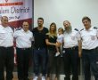 לרגל השנה החדשה: מפגש מרגש בין הוריה של ילדה לבין צוות מד"א שהציל את חיה